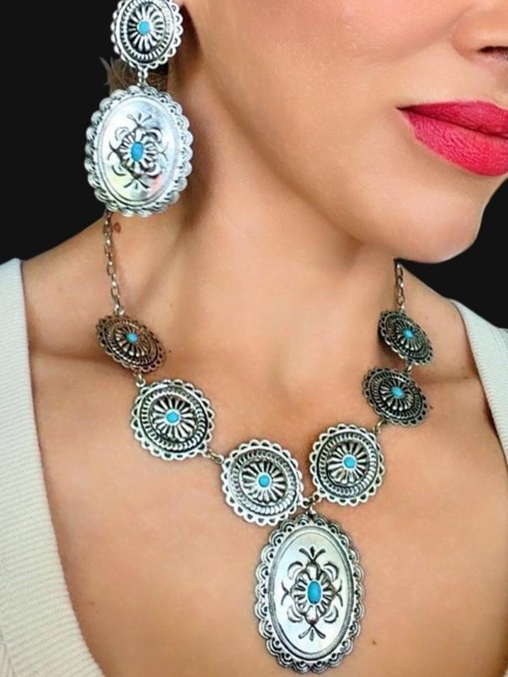 Silver-Tone Turquoise color in centers Concho Necklace and Earring Set